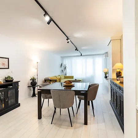 D-home Apartmán *